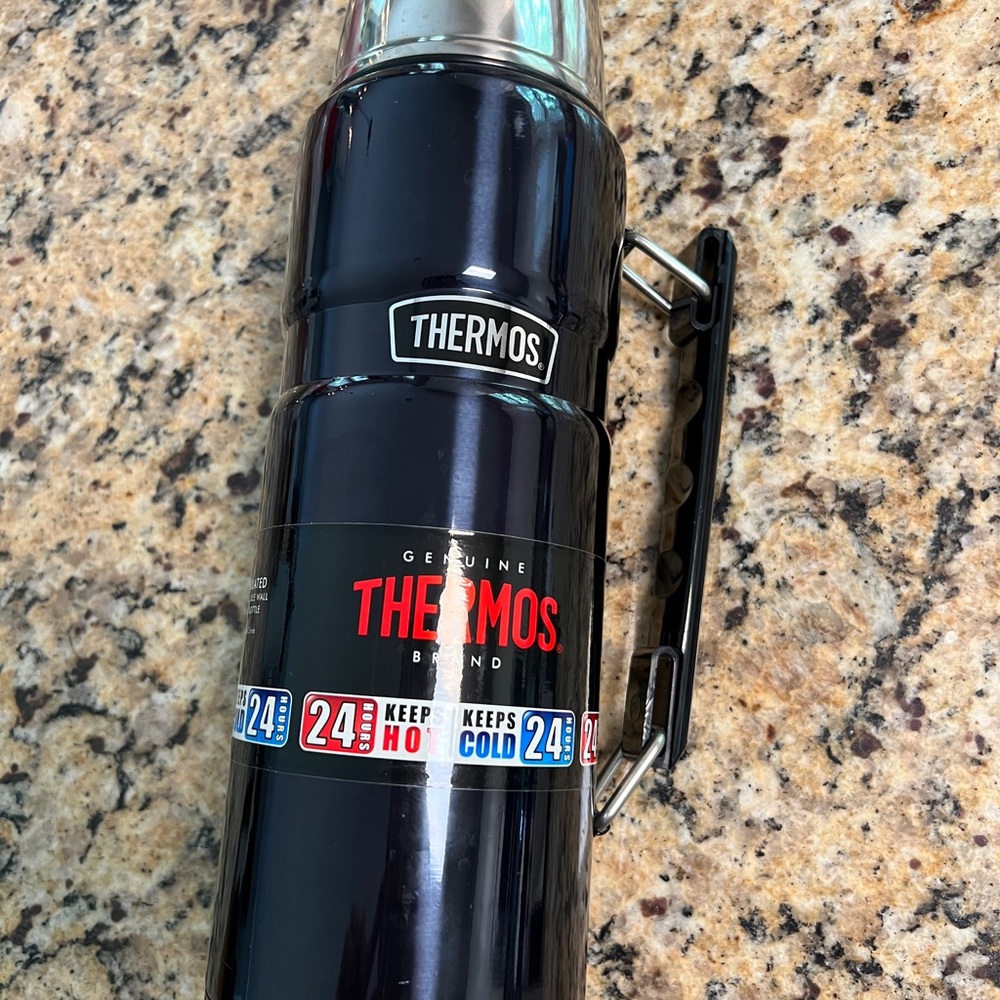 Thermos Black Stainless Steel Vacuum Flask